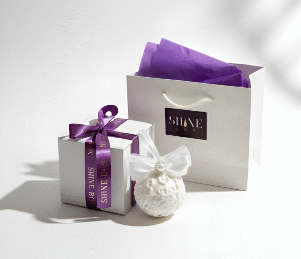 Eglutės žaisliukas dėžutėje