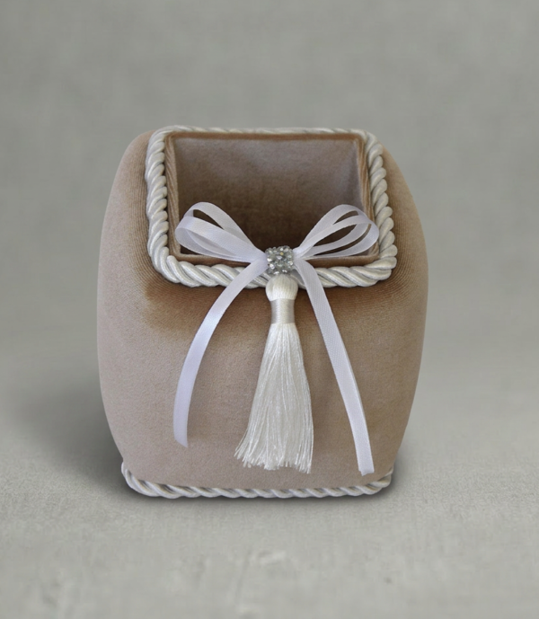 Smėlinė kvadratinė dėžutė