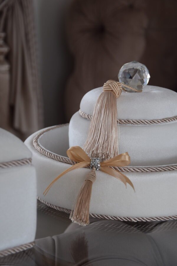 3 dalių baltas rinkinys